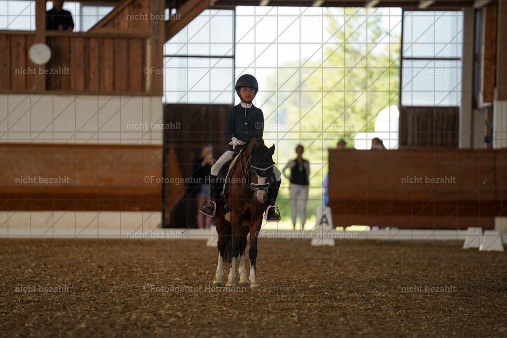 20240824-FAH07133 | Thierhaupten 2024, Bayerisches Landesponyturnier, Turnierbilder, Ponybilder, Turnierfotografen Bayern, Fotoagentur Herrmann