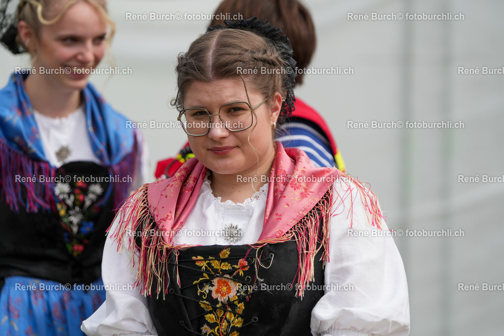 RB-01691 | René Burch leidenschaftlicher Fotograf aus Kerns in Obwalden.  Hier finden sie Sport, Landschaft und Natur Fotografie.
 - Realisiert mit Pictrs.com