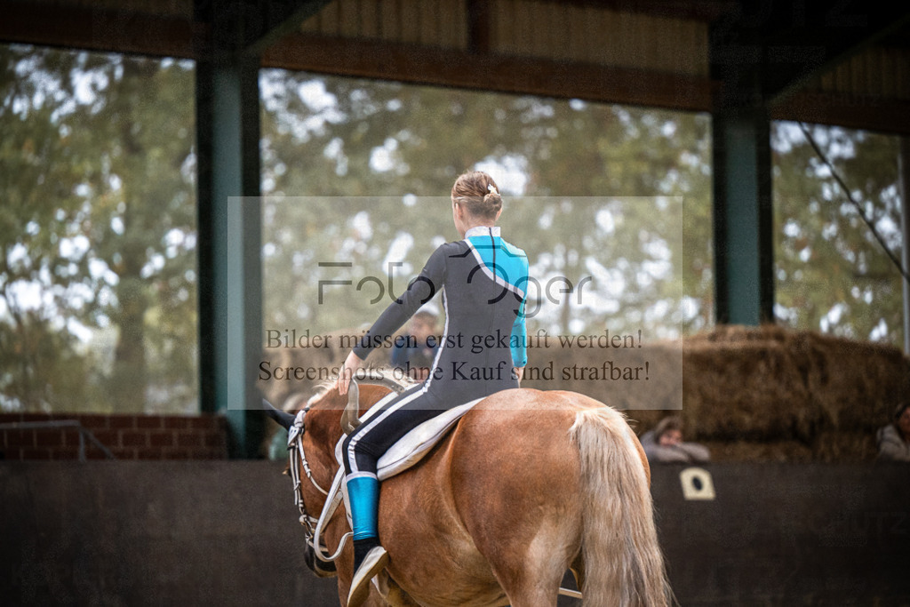 DOS_0159 | Entdecke hochwertige Reitturnierfotos von Foto Oger. Professionell, emotional und authentisch – jetzt Lieblingsmomente im Shop bestellen.Deutschlandweite Turnierfotografie. - Realisiert mit Pictrs.com