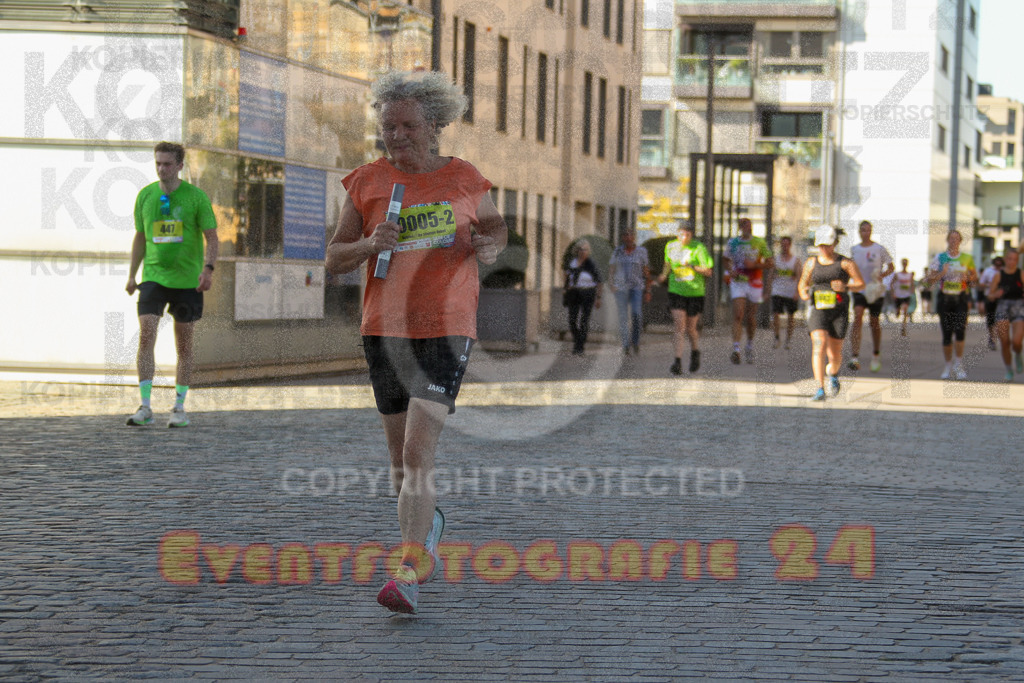 240921_1532_EV4_1700 | Sportfotografie im Rhein-Sieg Kreis, Köln, Bonn, NRW, Rheinland Pfalz, Hessen, etc. Unser Tätigkeitsfeld umfasst den Laufsport vom Volkslauf über den Marathon, Duathlon, Triathon bis zum Ultralauf wie Kölnpfad Ultra oder Schindertrail.