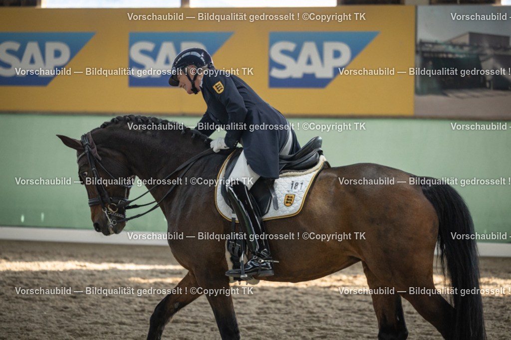 _D5A0514 | Emotionale Pferde- & People-Fotografie rund um Heidelberg, Leimen & Umgebung. Natürliche Fotos von Pferd, Mensch & Familie. Jetzt Termin sichern!