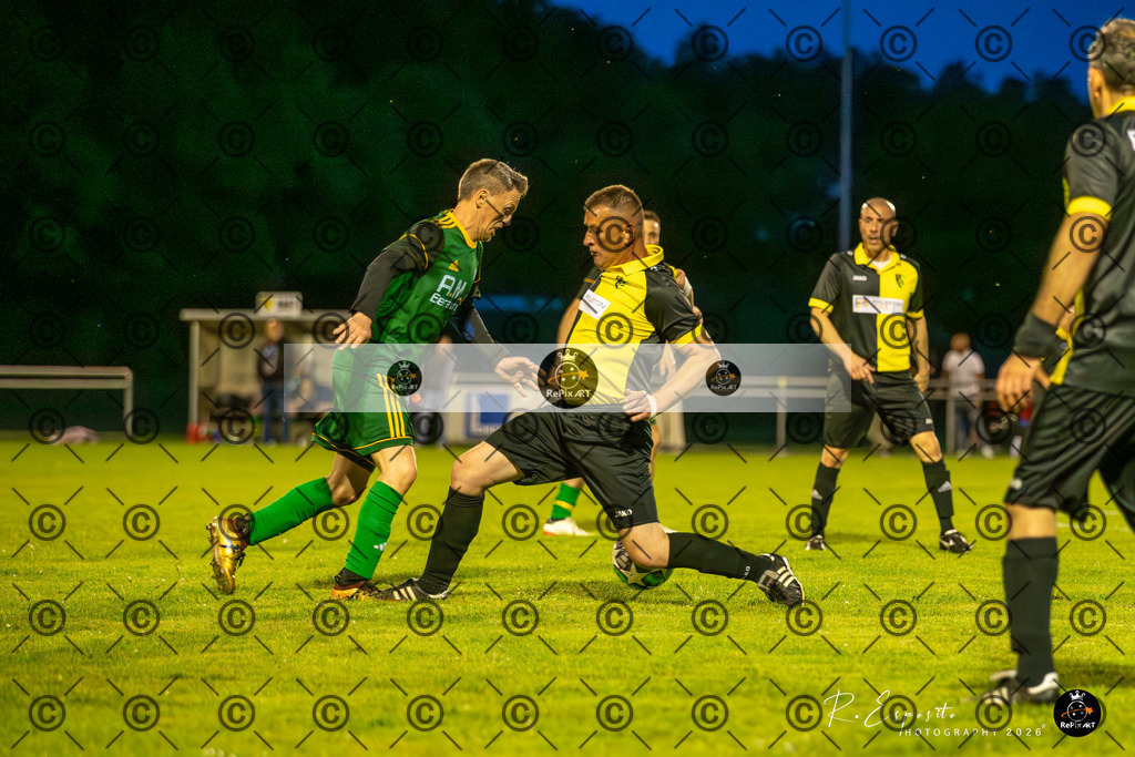 20260501_FCA-40_vs_FCLjL_047-175 | Sport und Naturfotografie von Roberto Esposito zeigt echte Momente Bewegung und die Schönheit der Natur. Ausdrucksstarke Bilder schaffen Emotionen.