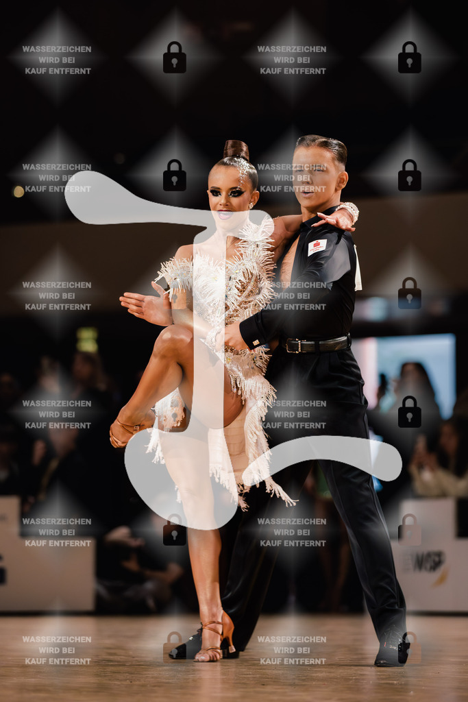 Goldstadtpokal 2025 - WDSF Open Latin Youth 2nd (72) Ivan Smekalkin _ Yeva Liermontova (Schwarz Weiß Club Pforzheim)-2025-01-25-7045 | Webshop for digital downloads and prints of dance sport, event & show photographer Julian Link - Realisiert mit Pictrs.com