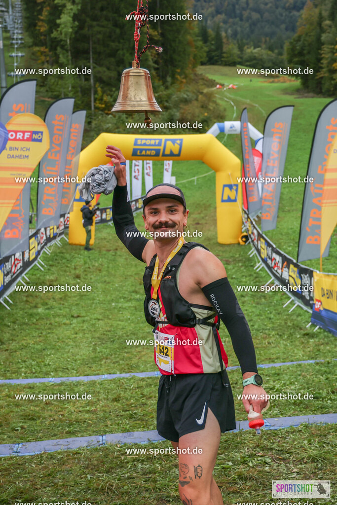 007A3333 | Rund um das Thema Sport-Event-Fotografie & individuelle Teilnehmerfotos. Jeder Teilnehmer wird fotografiert.