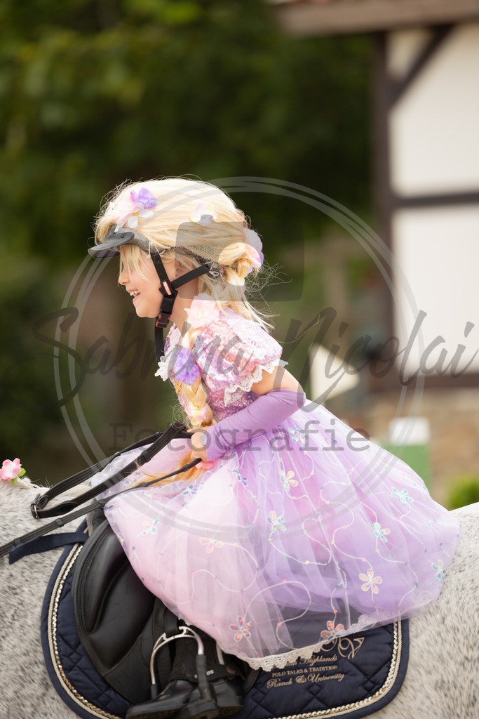 994A9614 | sabrinanicolaifotografie - Realisiert mit Pictrs.com