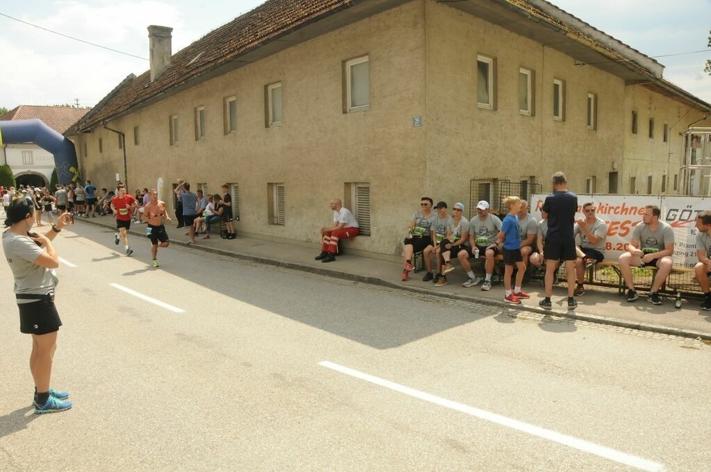 12h Lauf Prambachkirchen | Sport-,  Presse- und Eventbegleitung!
Contact me !
