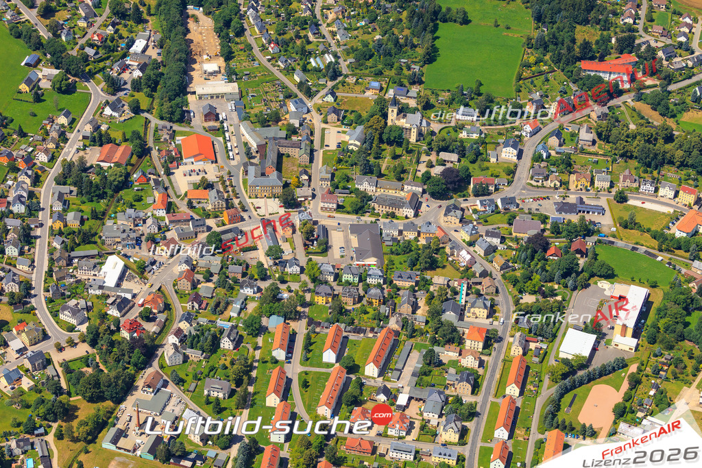 Die Luftaufnahme der Stadt Eppendorf wurde vom UL-Flugzeug heraus erstellt ( keine Drohne )- hohe Auflösung für beste Qualität