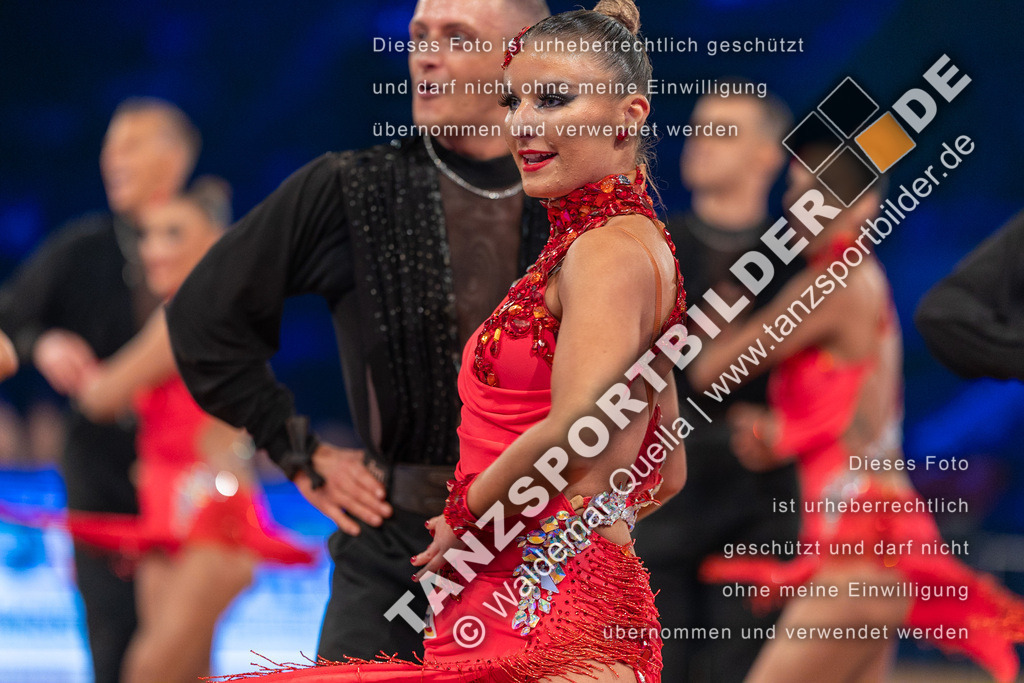 20231111-06622 | Hier finden Sie Tanz Bilder vom Latein und Standard Formationen tanzen. Sportbilder vom Tanzsport. Schöne Fotos und von Weltmeisterschaft, Europameisterschaft, Bundesliga, Regionalliga, Oberliga und Landesliga sowie von GOC Stuttgart, DanceComp, WM Bremen