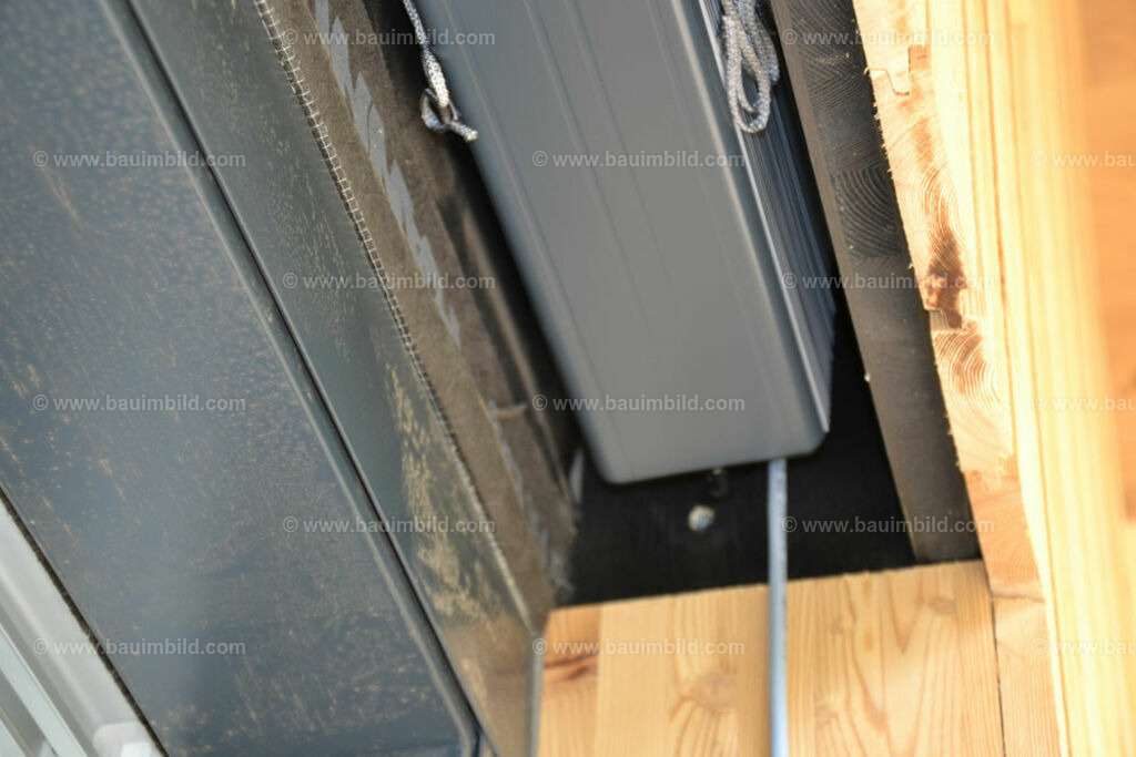 bib-lg14-fenster-0109 | Nach LV-Leistungsgruppen sortierte Detailfotos über den Bau eines Hauses. Alle Hausbau-Bilder direkt vom Urheber und Autor der Website Haus-Selber-Bauen.com