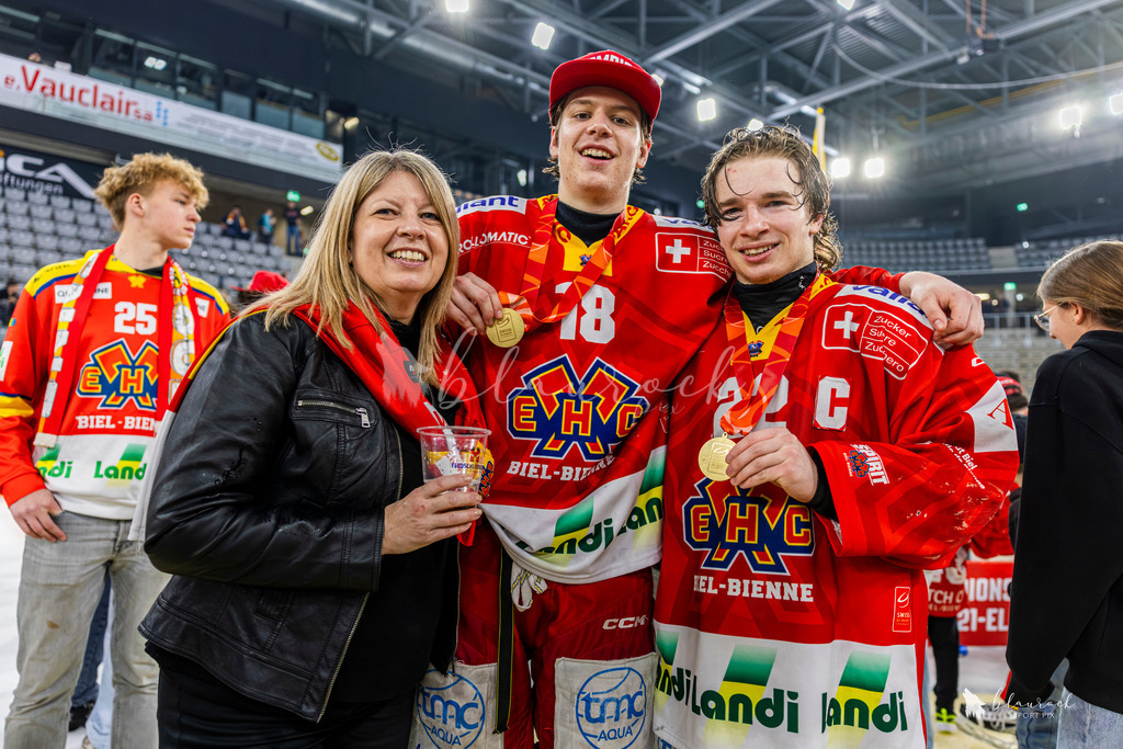 U21 Elit_EHCB vs GCK Lions _5-318 | Sportbilder, Sportfotograf, Hochzeits- und Eventfotografin, Flugshows, Portraits und Tiershooting, Aviation, Downhill, Nationalleague, Swissleague, International