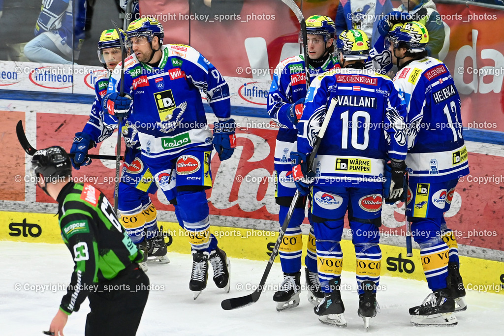 EC IDM Wärmepumpen VSV vs. Pioneers Vorarlberg | #10 Thomas Vallant EC VSV, Jubel EC VSV Mannschaft, #13 Adam Helewka EC VSV, #91 Nick Hutchison EC VSV, #72 John Hughes EC VSV, EC IDM Wärmepumpen VSV vs. Pioneers Vorarlberg, EC IDM Wärmepumpen VSV vs. Pioneers Vorarlberg am 22.02.2026 in Villach (Stadthalle Villach), Austria, (Photo by Bernd Stefan)