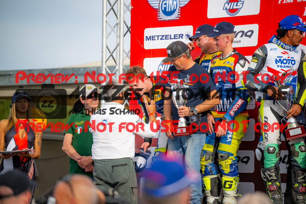 MaZZes_FotoMatrix_231015_4463 | S2