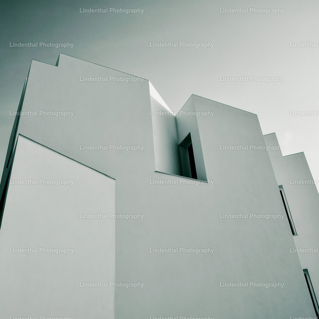 Gebäude mit Stil | Lindenthal.ART - Fotografie und Kunstdrucke auf verschiedenen Medien für dein Zuhause, Büro oder Praxis. Natur und Landschaftsbilder oder Digital ART mit harmonischen Farben und Motiven. - Realisiert mit Pictrs.com