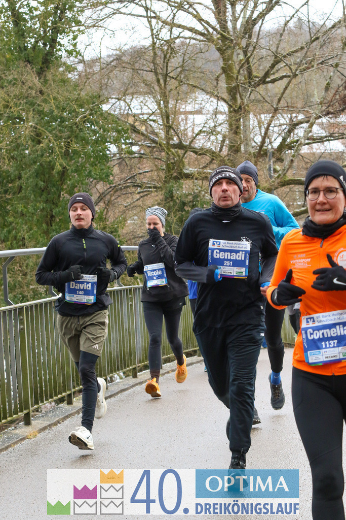 VR Bank Hauptlauf 10km | 40. Optima 3koenigslauf 2026 - Realisiert mit Pictrs.com