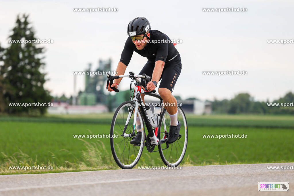 BR8A5569 | Stadttriathlon Erding 2025. #yourpictrs #sportshot_your_pictrs @Sportshotphotography #stadttriathlonerding Copyright: www.sportshot.de
