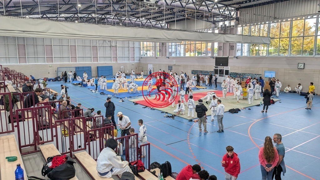 1000108024 | Fotos vom Adler Cup - Pictures from Adler Cup

Hier findet Ihr alle Eindrücke und großen Momente der Adler Cup Wochenenden. Here you will find all impressions and great moments of the Adler Cup weekends. - Realisiert mit Pictrs.com