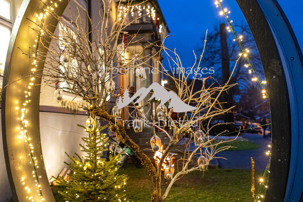 OE7A5866 | Dekoration am Schloss