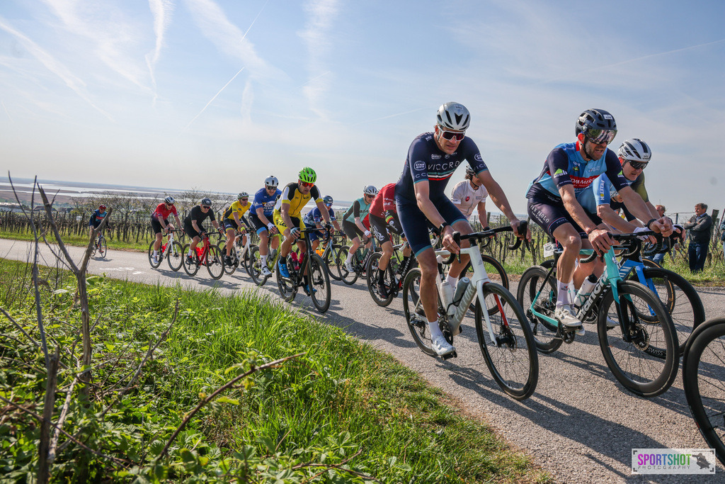 007A9900 | Neusiedlersee Radmarathon #neusiedlerseeradmarathon #neusiedlersee #nrm26 #yourpictrs #sportshot_your_pictrs