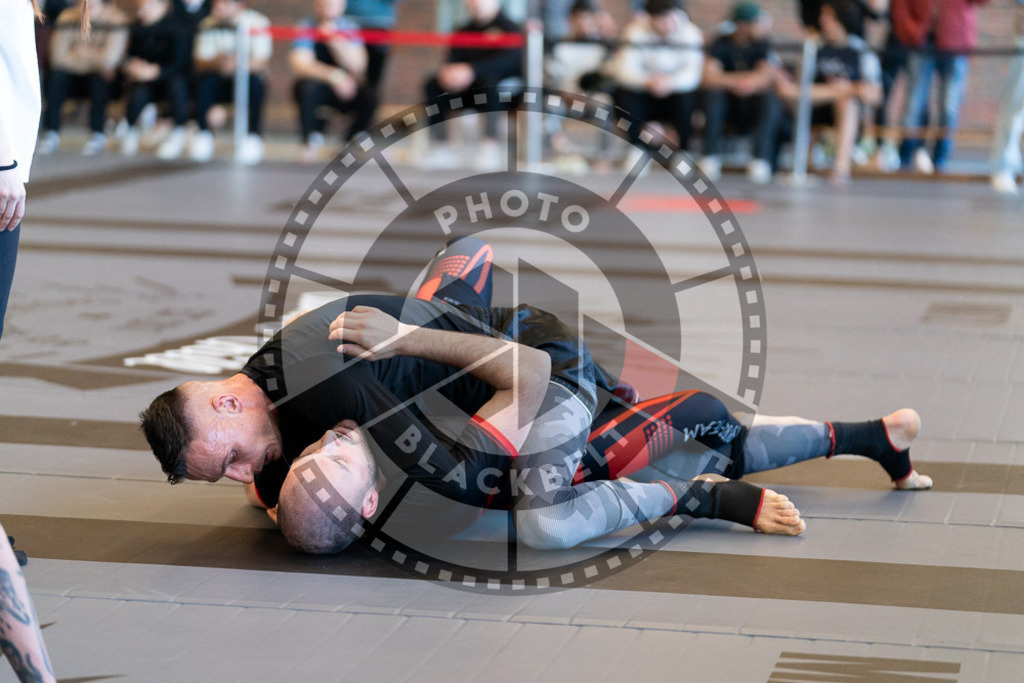 20250329PBB2619 | Fighters compete during the International Luta Livre (ILLCS) Germany IX Spring 2025 Competition spring on March 29, 2025 in Hannover, Germany.© Chiara Dazi