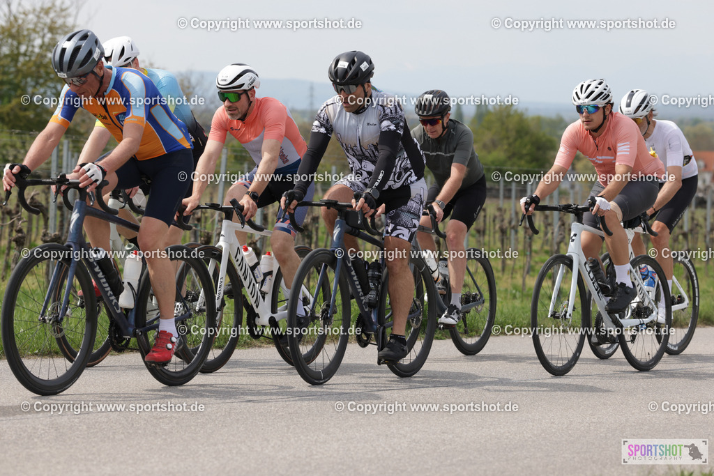 368A4916 | Neusiedlersee Radmarathon 2026@sportshot_your_pictrs #yourpictures#roadtowm2029 #nrm #neusiedlerseeradmarathon #neusiedlersee #neusiedlerseetourismus #burgenland #mörbisch #nrm26 #burgenlandtourismus #voglundco #poweredbyburgenlandtourismus #radsport #rad #marathon #ucigranfondo #visitburgenland #ucigranfondoworldseries