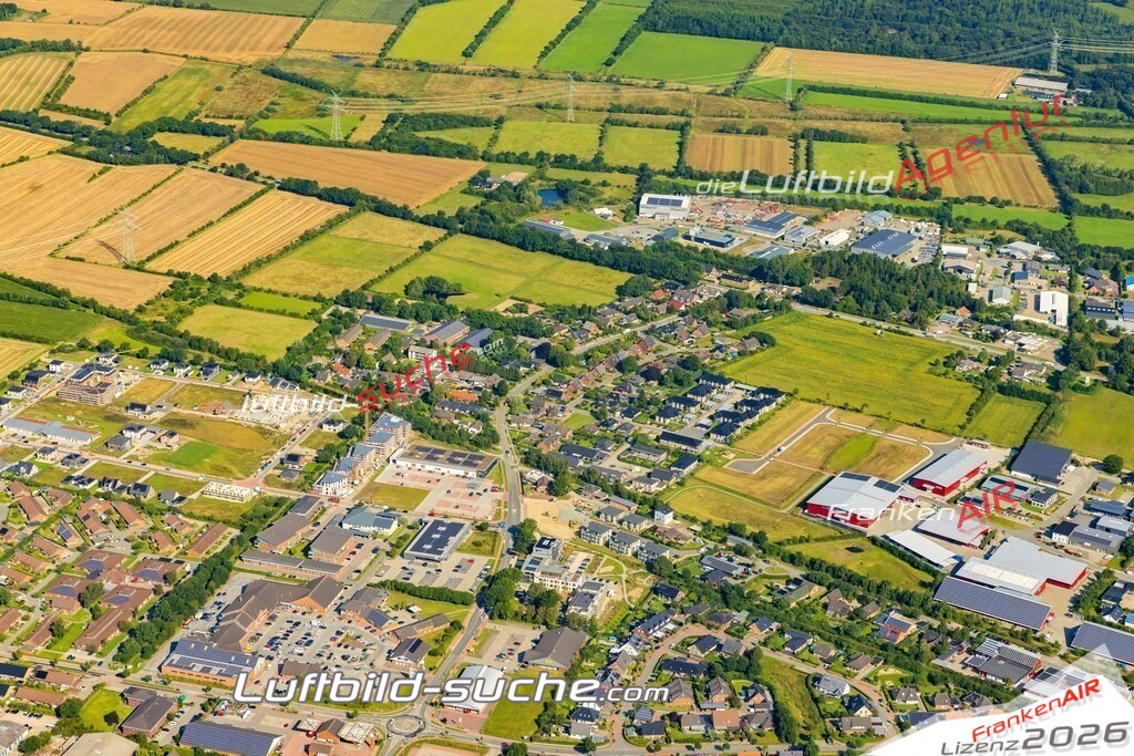 Vs Google Maps Handewitt - Die Luftaufnahme wurde 2025 vom UL-Flugzeug heraus erstellt ( keine Drohnenaufnahme ) - Hochauflösende Luftaufnahme - für Wandbilder und großformatige Ausdrucke geeignet. Das besondere Geschenk!Hier alle&nbsp;Infos zur Lizenzierung der LuftaufnahmeWir fliegen auch dieses Jahr wieder in Ihre Region um Luftbilder zu erstellen.- Luftbild anfragen
