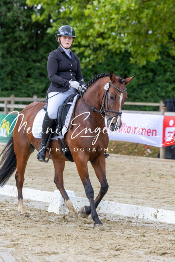 7I8A3793 | melanie-engelhardt-photography - Realisiert mit Pictrs.com