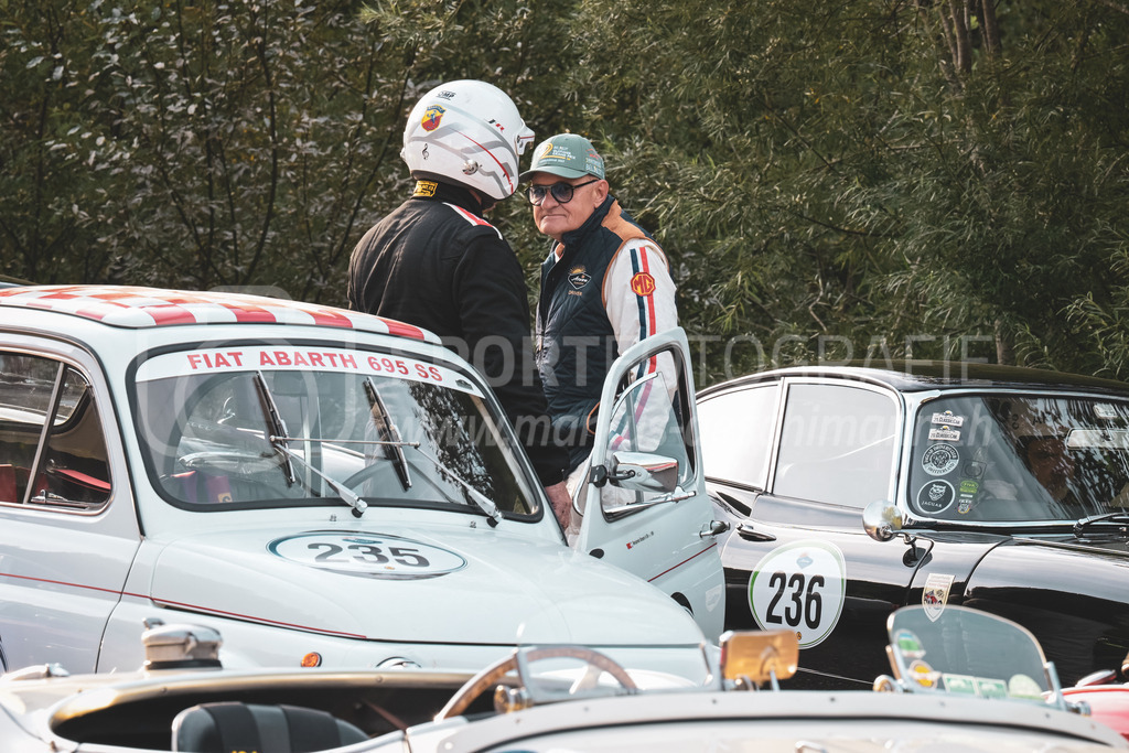 21. Arosa ClassicCar 2025 - 7. =September= 2025 | Vorstart am 21. Arosa ClassicCar in Langwies..@arosaclassiccar, @arosa.official, #arosaclassiccar, #arosa, #76curves, #classiccarBild: Sportfotografie Markus Aeschimann | www.markus-aeschimann.ch - Realisiert mit Pictrs.com
