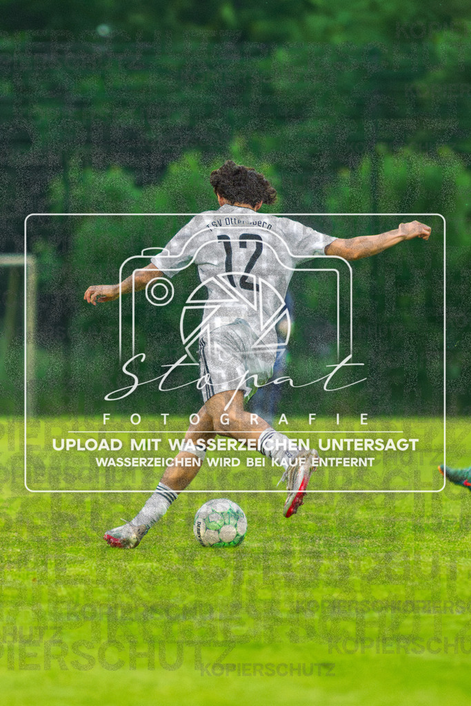 Landesliga Herren LG - TSV Ottersberg vs. TV Jahn Schneverdingen | Leon Jascha Schuhmacher (TSV Ottersberg #12); Landesliga Herren LG - TSV Ottersberg vs. TV Jahn Schneverdingen am 29.05.26 in Wümmestadion, Ottersberg - Realisiert mit Pictrs.com