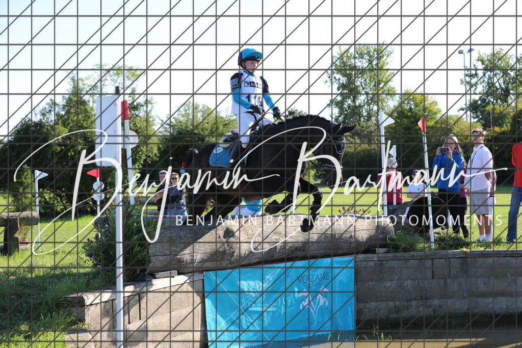 AZ2A1404 | Benjamin Bartmann Photomoments