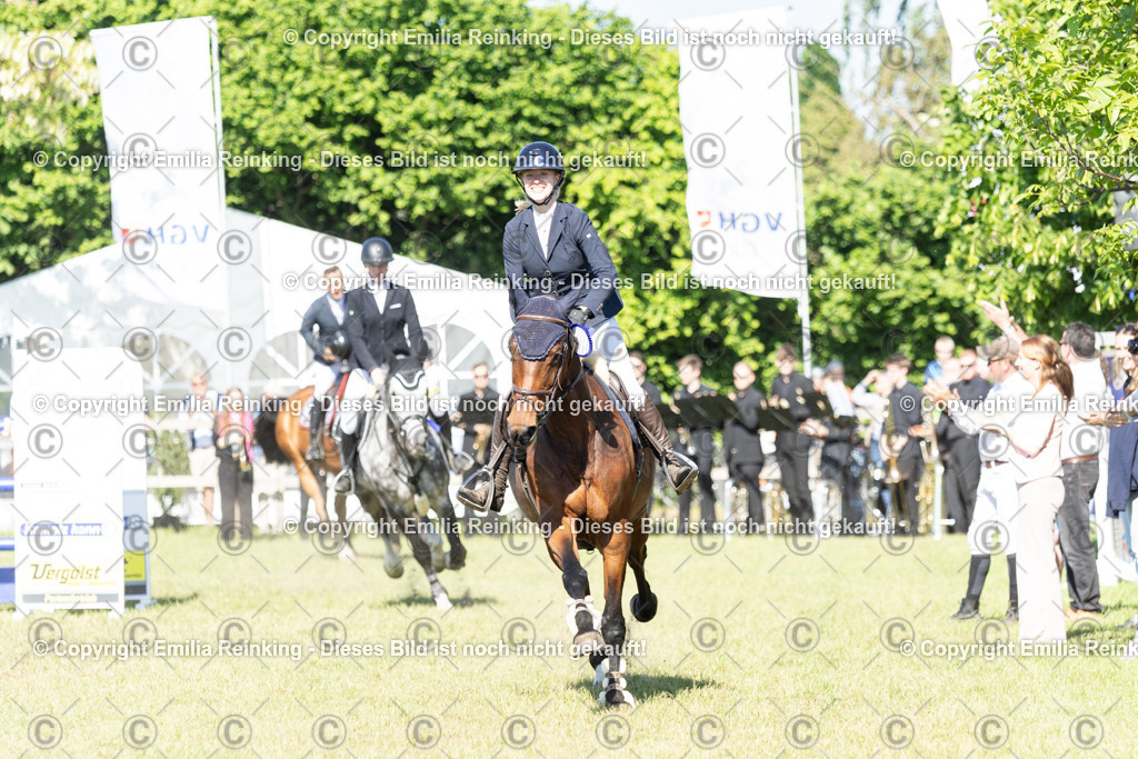 CL5A1386 | Emilia Reinking Fotografie - Realisiert mit Pictrs.com