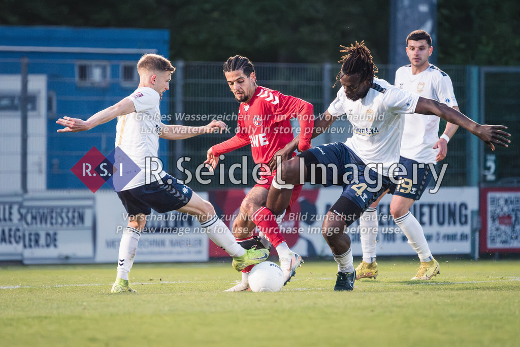 RS-1-113501 | Corvin Bock (#27, Phönix), Jorge Lucas Camacho de Valdoleiros (#17, EN03), Kevin Ntika Bondombe (#4, Phönix)