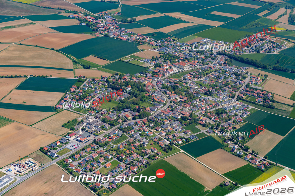 Das Luftbild der Stadt Aufhausen wurde 2021 vom Flugzeug heraus erstellt (keine Drohne) Aufnahmehöhe ca.450 Meter- hohe Bildauflösung und Druck-Qualität garantiert!