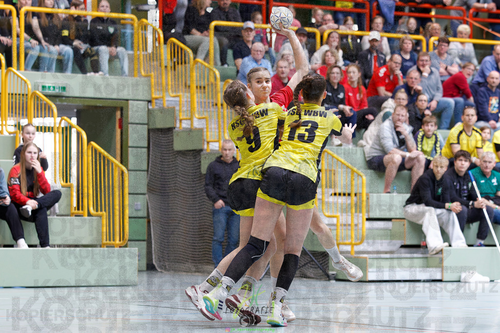 Hessenmeisterschaft wJC - Finale; HSG Kleenheim - HSG Weiterstadt/ Braunsh.Worf. | Hessenmeisterschaft wJC - Finale; HSG Kleenheim - HSG Weiterstadt/ Braunsh.Worf. am 22.03.2025 in Biedenkopf (Sporthalle Lahntalschule)Photo © 2025 - Jörg Heinrich - Realisiert mit Pictrs.com