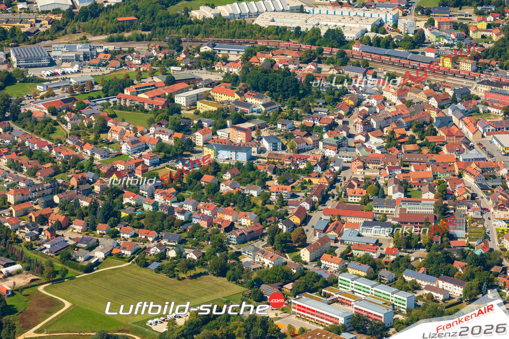 Luftaufnahme der Stadt Furth im Wald - Die Luftaufnahme wurde 2025 vom UL-Flugzeug heraus erstellt ( keine Drohne ) - Hochauflösende Luftaufnahme - für professionelle Ausdrucke geeignet. Die Geschenkidee !Mit Lizenz und Bildrechte bestellbar
