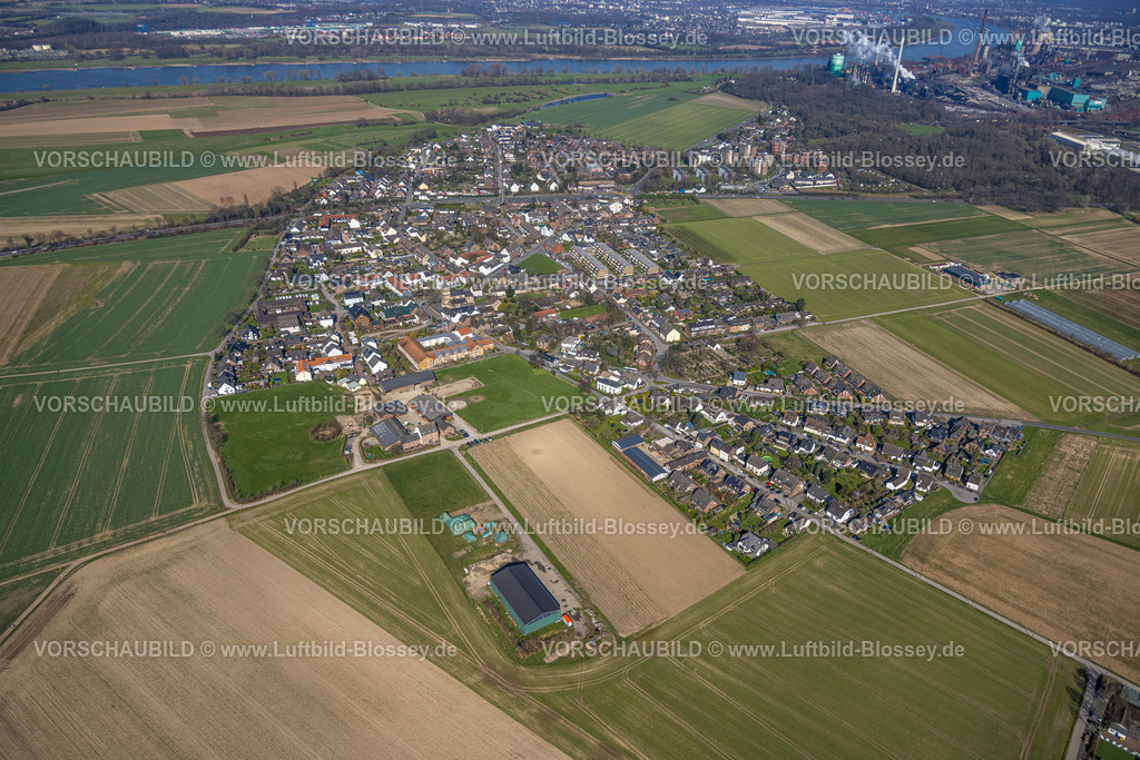 Duisburg240303200 | Luftbild, Wohngebiet Ortsansicht Ortsteil Mündelheim, Wiesen und Felder am Fluss Rhein, Mündelheim, Duisburg, Ruhrgebiet, Nordrhein-Westfalen, Deutschland, Duisburg-S