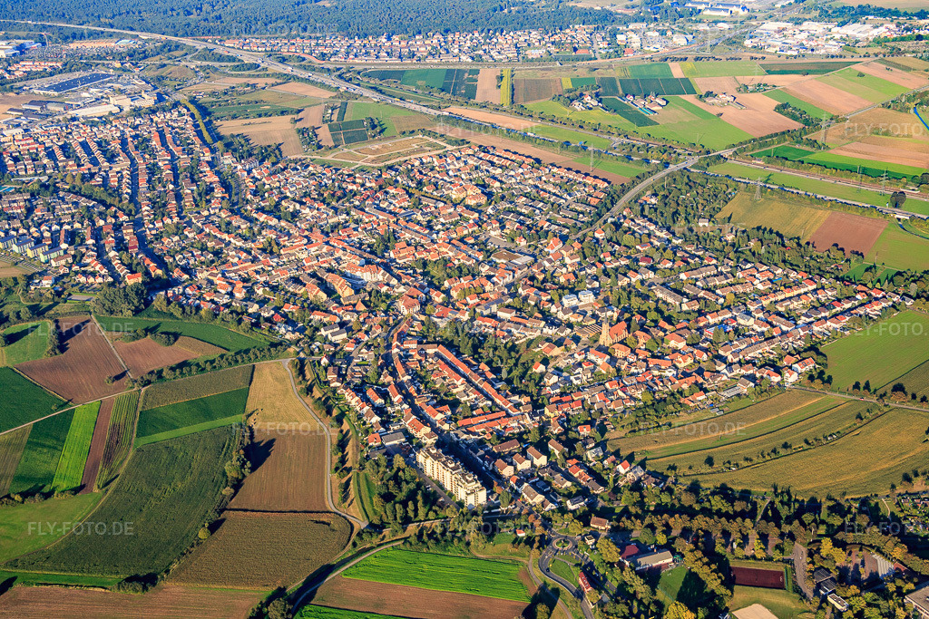 Luftbild: Ortsansicht von Südwesten in Brühl im Bundesland Baden-Württemberg in Deutschland. Foto: IMG_072952.jpg vom 23.09.2014 durch Werner Riehm/FLY-FOTO.deAuflösung des Originals: 5472 x 3648 px