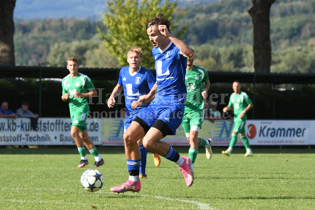 SpVgg Niederalteich : 1. FC Viechtach | Luis Wagner (1. FC Viechtach #9) - Realisiert mit Pictrs.com