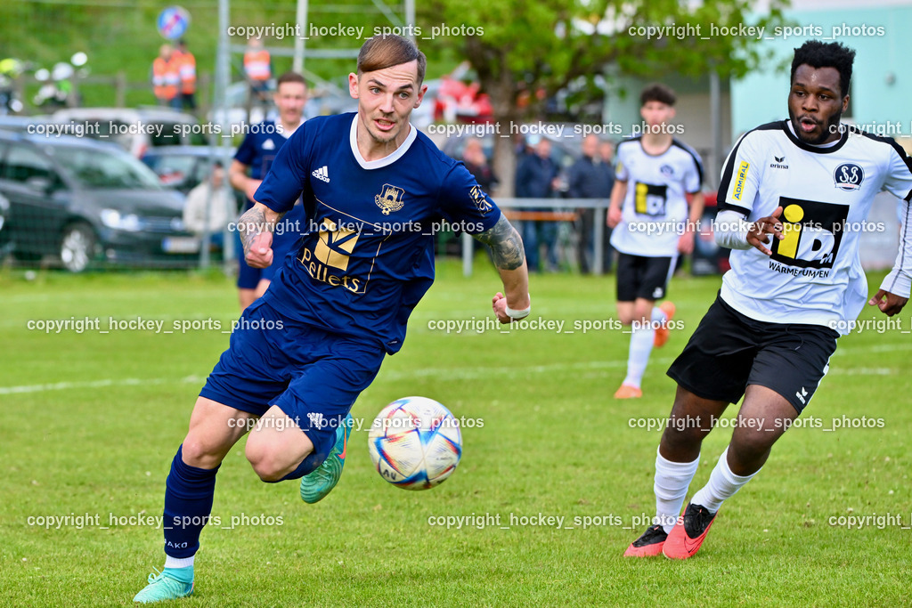 ATUS Velden vs. SV Spittal | #9 Tom Zurga ATUS Velden, #8 Rashidi Mohamed Udikaluka SV Spittal, ATUS Velden vs. SV Spittal, ATUS Velden vs. SV Spittal am 27.04.2024 in St. Egyden (Sportplatz St. Egyden), Austria, (Photo by Bernd Stefan)