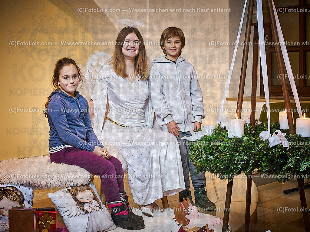 7821_Christkind_Sternenhaus | Hochzeitsfotograf mit dem Blick für´s Wesentliche, Firmung, Erstkommunion, Firmenfeiern, Sportfotoservice, Reproduktionen, Konzertfotografie, Pressefotografie, Luftbildfotografie, Innenarchitektur, Werbefotografie, Sponsoren-Livebildfotografie.