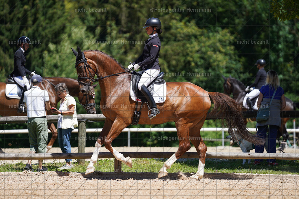 20240705-FAH03600 | Turnierbilder von Grafing, Reitsportbilder, Turnierfotos, Turnierfotografen Bayern, Pferdefotograf, Fotoagentur Herrmann