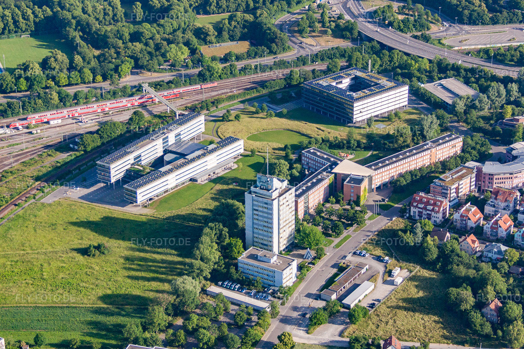 Luftbild: Landratsamt Tübingen im Ortsteil Derendingen in Tübingen im Bundesland Baden-Württemberg in Deutschland. Foto: IMG_67713.jpg vom 09.06.2014 durch Werner Riehm/FLY-FOTO.de