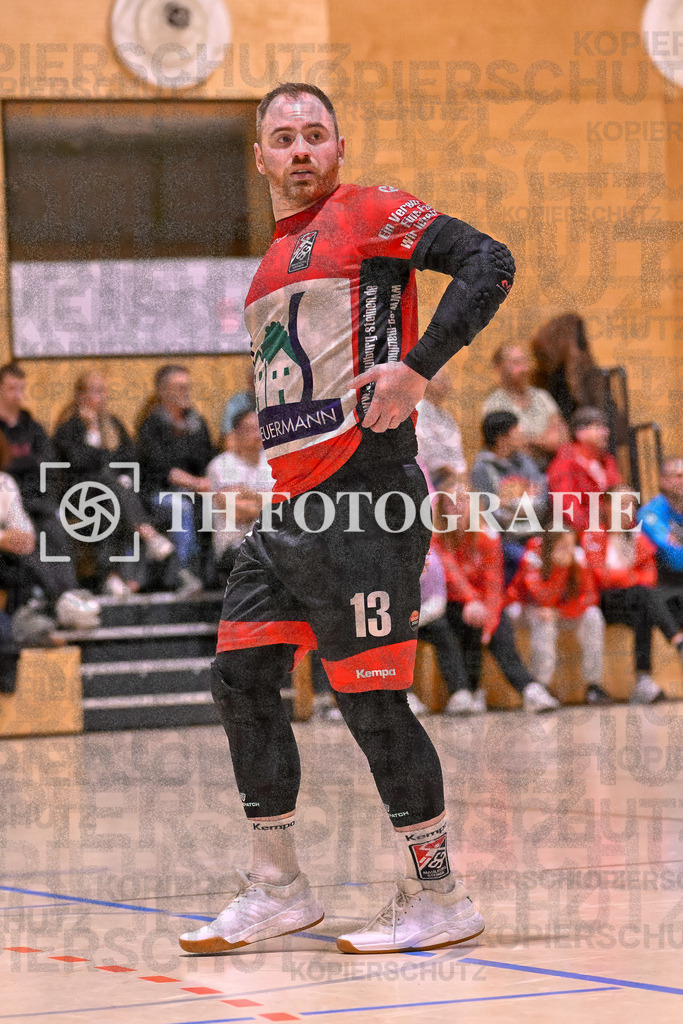 GER, SG Maulburg/Steinen - SG Allensbach/Dettingen, Handball, Landesliga Suedbaden, 2. Spieltag, Saison 2024/2025, 28.09.2024 | Andre Leuchtmann (SG Maulburg/Steinen, #13)GER, SG Maulburg/Steinen - SG Allensbach/Dettingen, Handball, Landesliga Suedbaden, 2. Spieltag, Saison 2024/2025, 28.09.2024Foto: TH Fotografie/Thomas Hess