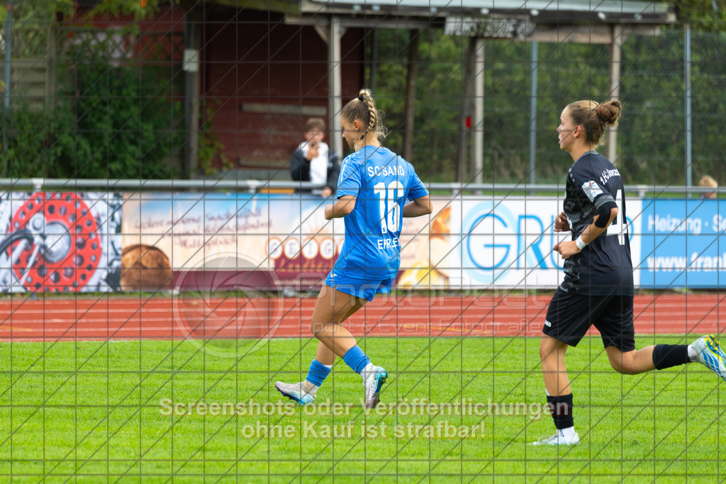 20261010_144133_0325_(c)_by_PhotoPeet | #,1.FC Donzdorf (schwarz) vs. SC Sand (blau), Fußball, EnBW-Oberliga B -Juniorinnen, 05. Spieltag, Saison 2026/2027, Rasenplatz Lautertal Stadion, Süßener Straße 16, 73072 Donzdorf, 10.10.2026 - 14:00 Uhr,Foto: PhotoPeet / Sport- &amp; Eventfotografie / Peter Harich