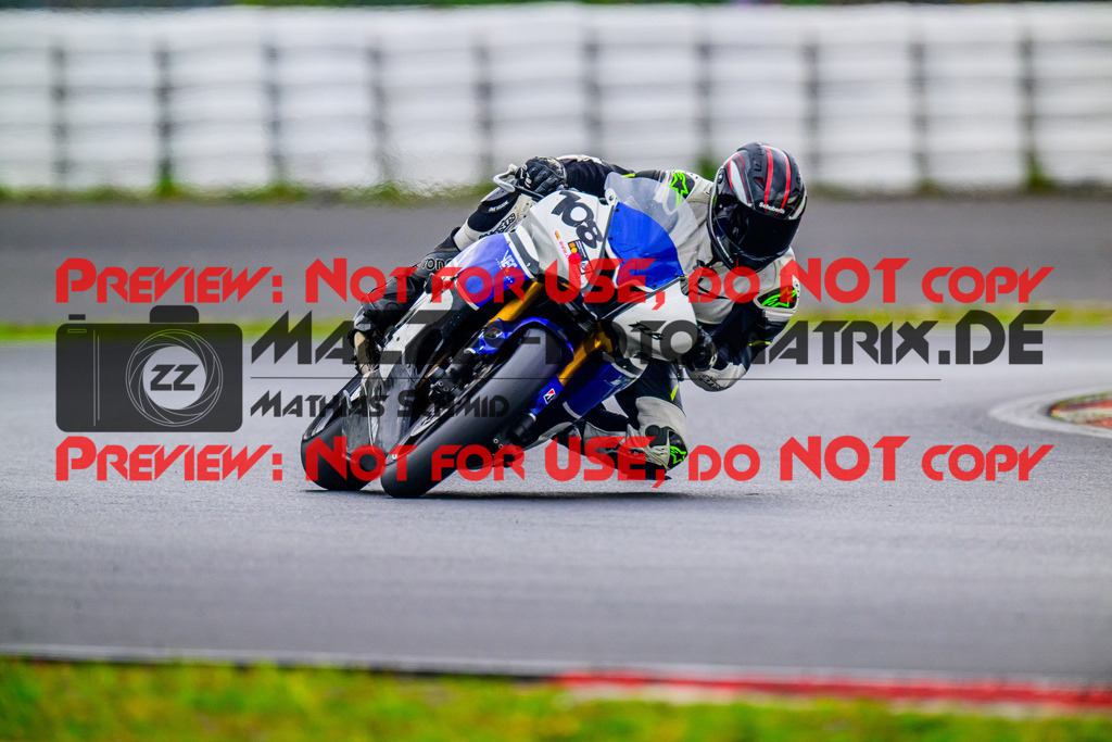 MaZZes_FotoMatrix_240910_6007705_2-163 | WEISS