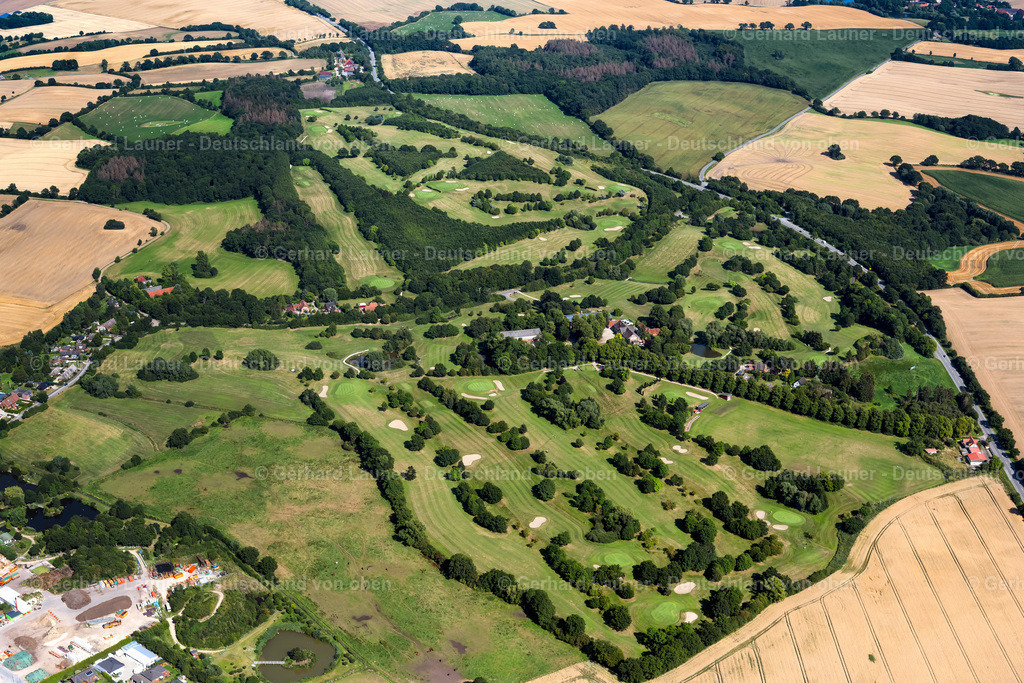 4038059 | SCHASHAGEN 07.08.2020 Gelände des Golfplatz " Golf Club Brodauer Mühle e.V. " in Schashagen im Bundesland Schleswig-Holstein, Deutschland. Weiterführende Informationen bei: Golf Club Brodauer Mühle e.V.. // Grounds of the Golf course at " Golf Club Brodauer Muehle e.V. " in Schashagen in the state Schleswig-Holstein, Germany. Further information at: Golf Club Brodauer Muehle e.V.. Foto: Gerhard Launer