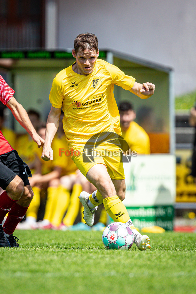 TSV Peißenberg vs SV Münsing-Ammerland | Abstiegs Qualifikationsrunde Kreisliga Gruppe C, TSV Peißenberg vs SV Münsing-Ammerland, 20240511,
Lukas HAUPTMANN (SVM 15) in Aktion, Freisteller,
2024-05-11 in Peißenberg (Sportplatz Peißenberg)
Lukas HAUPTMANN (SVM 15)
Copyright: WolfgangxLindner www.foto-lindner.de