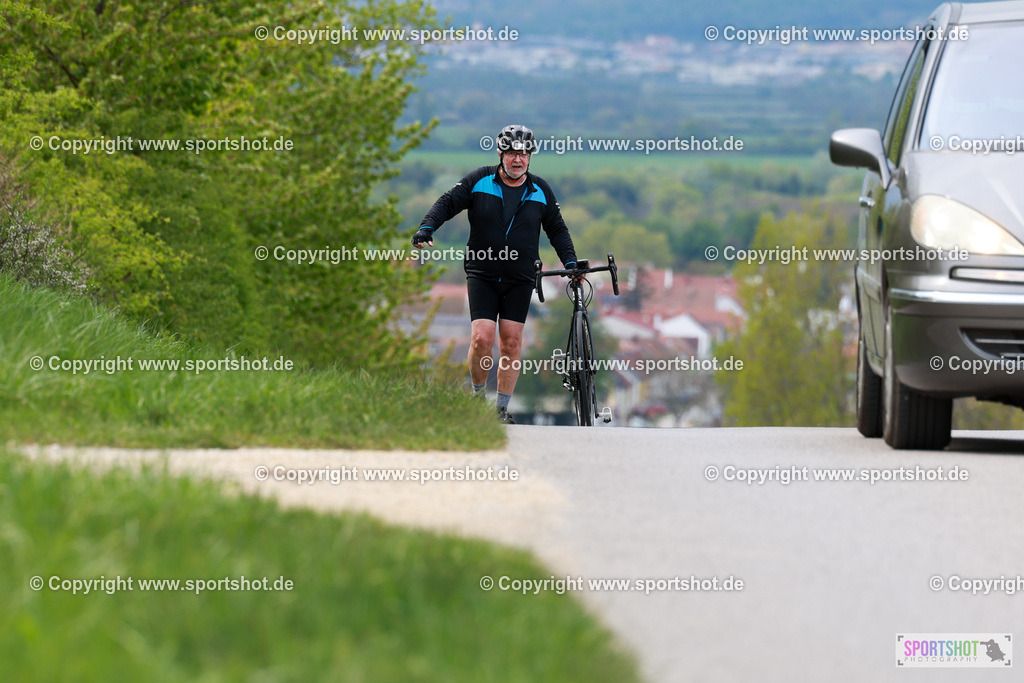482_AR6_2421 | Neusiedlersee Radmarathon 2026@sportshot_your_pictrs #yourpictures#roadtowm2029 #nrm #neusiedlerseeradmarathon #neusiedlersee #neusiedlerseetourismus #burgenland #mörbisch #nrm26 #burgenlandtourismus #voglundco #poweredbyburgenlandtourismus #radsport #rad #marathon #ucigranfondo #visitburgenland #ucigranfondoworldseries