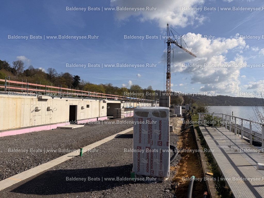 Bautagebuch - Regattatribüne Baldeneysee | Alle Nutzungsrechte vorbehalten. Jede Nutzung des Bildes bedarf einer gültigen Lizenz. Der Urheber- und Quellenhinweis „Foto: Cesar von Meissen / Baldeneysee.Ruhr“ ist bei jeder Veröffentlichung direkt am Bild anzubringen. Eine Weitergabe, Unterlizenzierung oder Weiterveräußerung an Dritte ist unzulässig. - Realisiert mit Pictrs.com