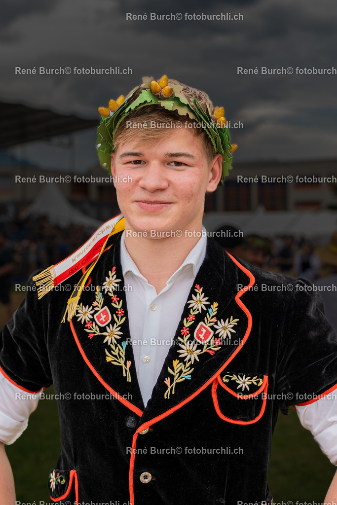 Imfeld David-2 | René Burch leidenschaftlicher Fotograf aus Kerns in Obwalden.  Hier finden sie Sport, Landschaft und Natur Fotografie.
 - Realisiert mit Pictrs.com