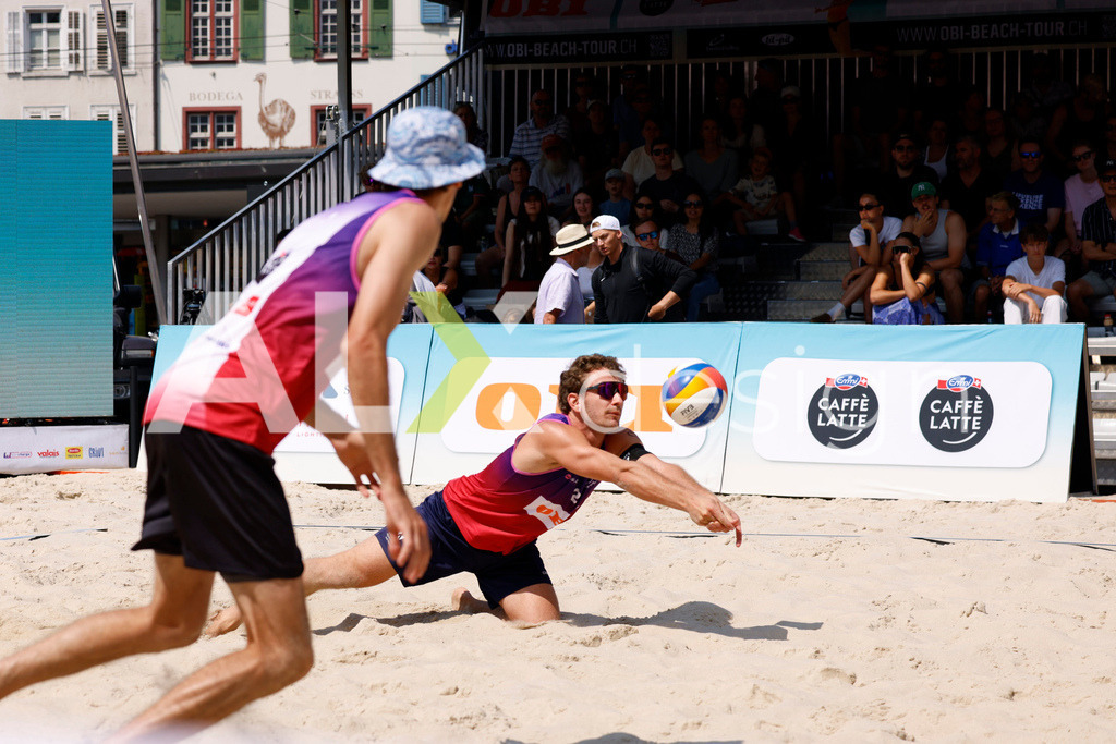 Obi BeachTour 2026 - Basel | BASEL, SWITZERLAND - JULY 19: YVES HAUSSENER (SUI) during the Obi BeachTour 2026 match between DILLIER / FLÜCKIGER (SUI) and HAGENBUCH / HAUSSENER (SUI) at Barfüsserplatz on July 19, 2026 in Basel, Switzerland. - Realisiert mit Pictrs.com